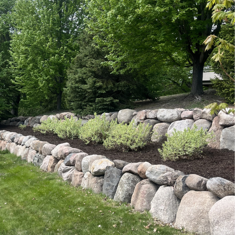 Mulch Masters team members